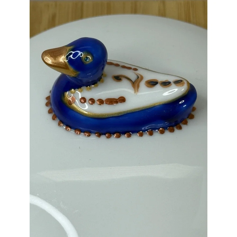VTG‎  La Reine Limoges Porcelain Trinket Box White Blue Duck Jewelry Box